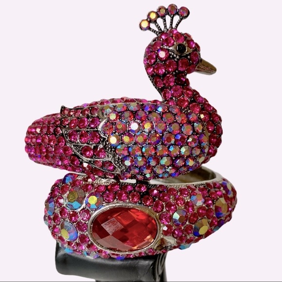Bejeweled‎ Bedazzled embellished Rhinestone Pink Peacock metal cuff bracelet OS - Picture 9 of 12